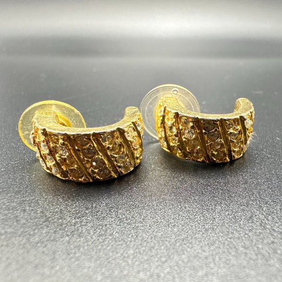 Vintage signed Ann Taylor gold tone with rhinestone Stud earrings - Picture 1 of 8
